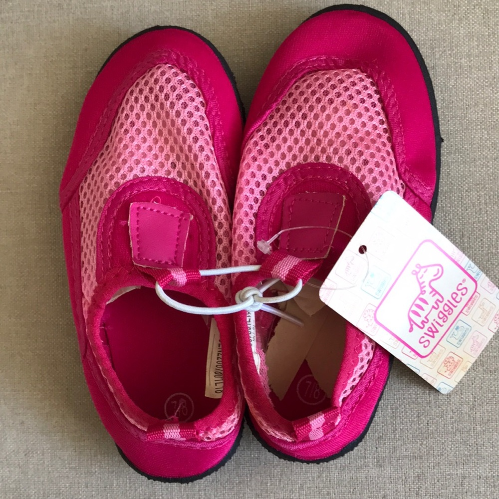 Girls Pink Water Shoes